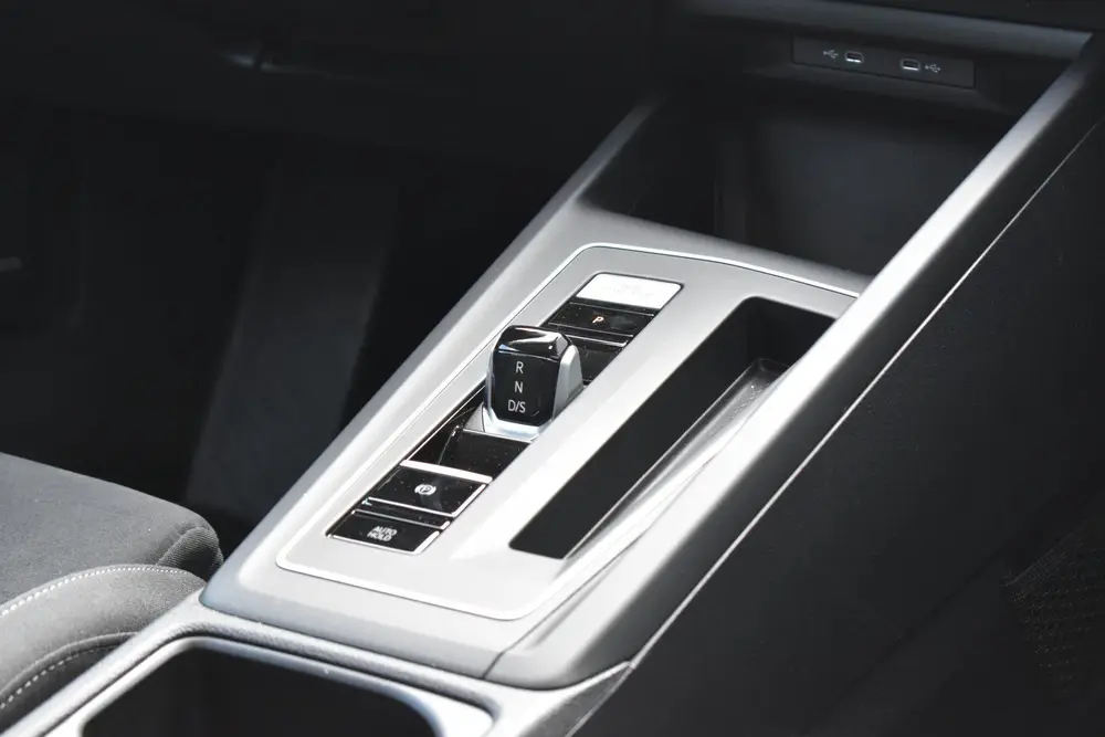 Volkswagen Golf Variant 1.0 eTSI Life Business LED | Carplay uit 2023, foto 8