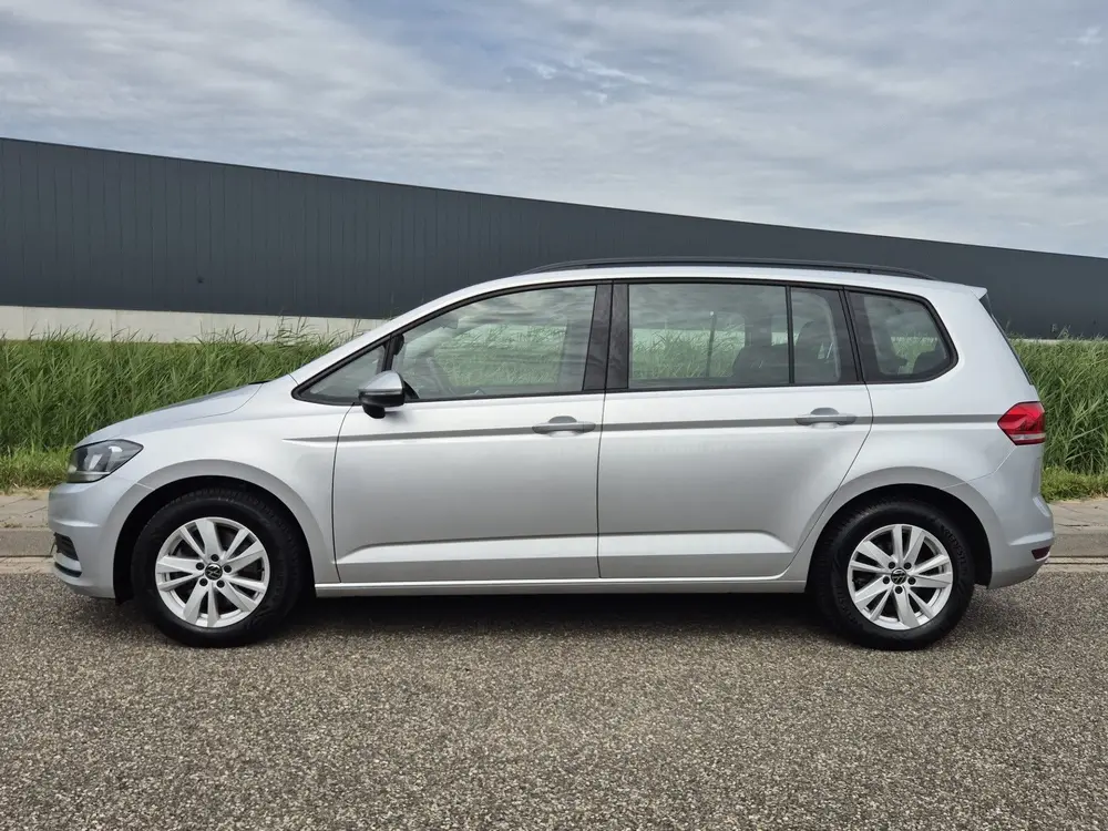 Volkswagen Touran 1.5 TSI Comfortline 7 persoons uitvoering! uit 2021, foto 11