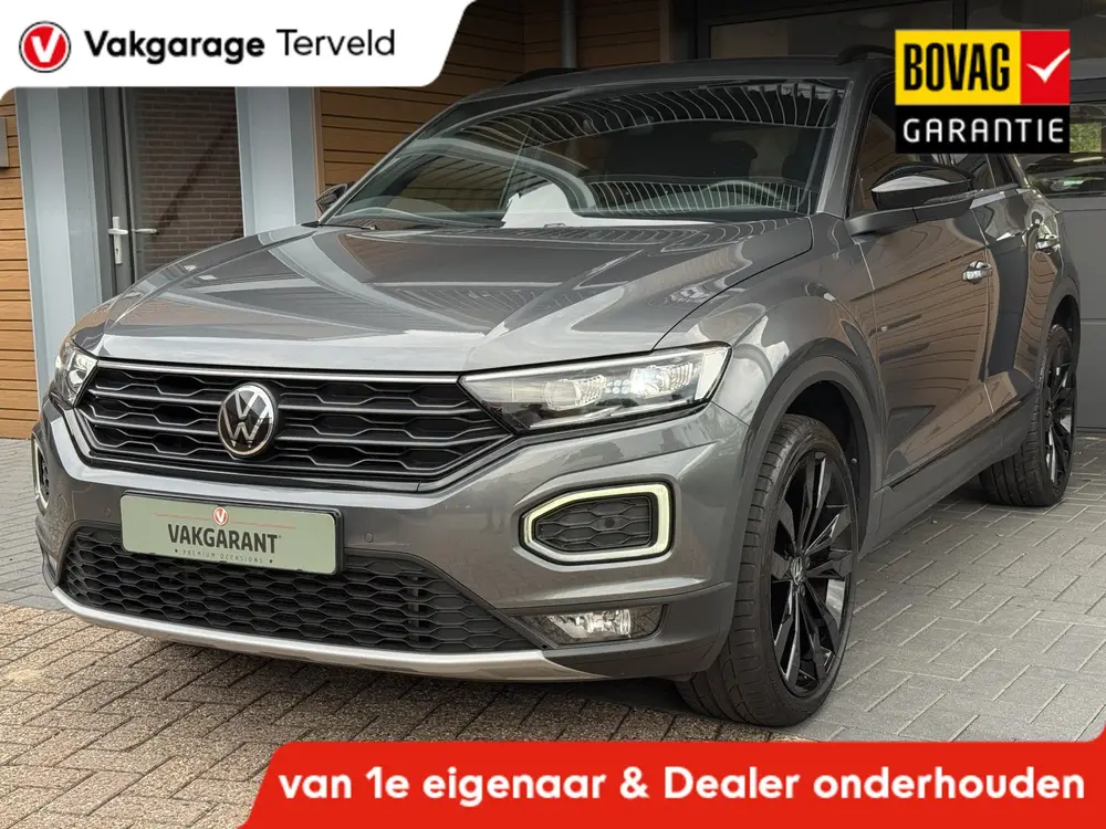 Volkswagen T-Roc 1.5 TSI Sport,19 inch,Navi,Trekh,Carpl,Led uit 2022