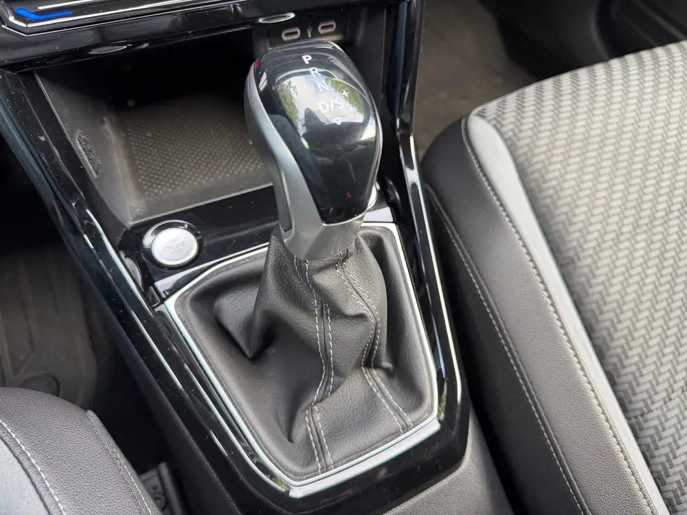 Volkswagen T-Cross 1.5 TSI Automaat R-Line uit 2023, foto 17