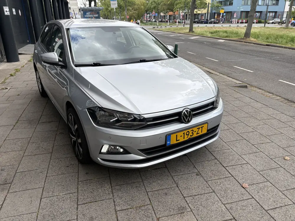 Volkswagen Polo 1.0 TSI Comfortline NIEUWE BANDEN EN VELGEN uit 2021, foto 4
