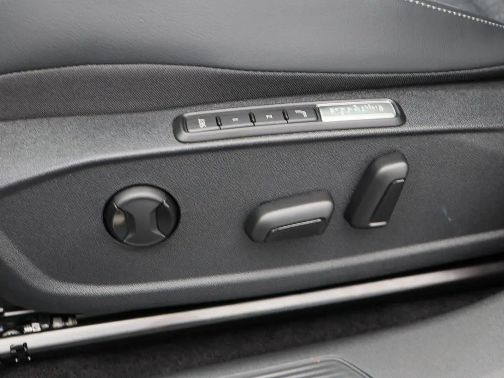 Volkswagen ID.3 Neo Style 79 kWh 231 PK | Steunhaak | Panora uit 2026, foto 19
