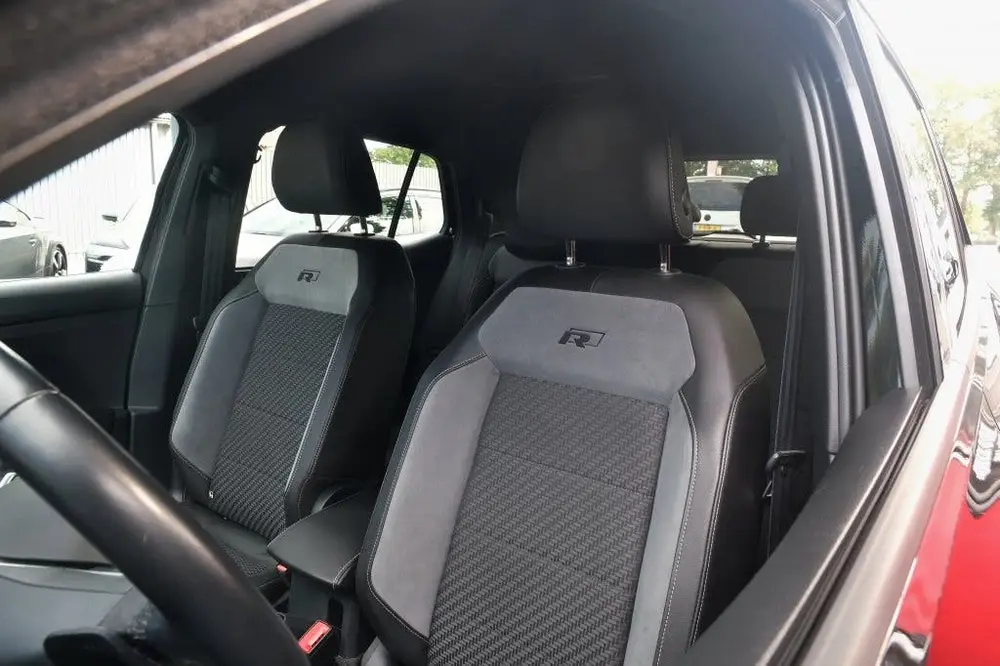 Volkswagen T-Cross 1.5 TSI R-Line 150Pk (bj 2023, automaat) uit 2023, foto 3