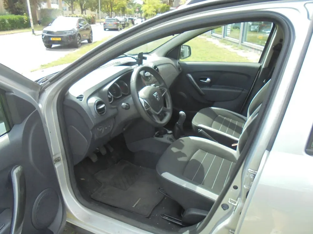 Dacia Sandero 0.9 TCe SL Stepway 5drs Incl Bovag Garantie, A uit 2019, foto 4