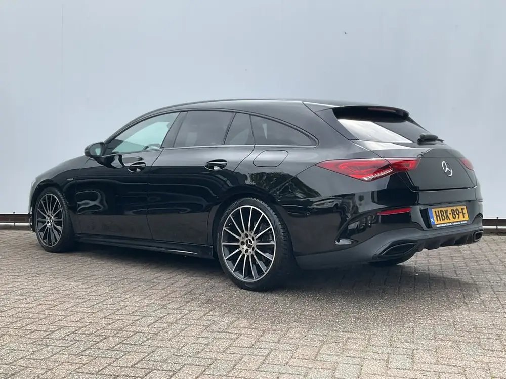 Mercedes-Benz CLA Klasse Shooting Brake 200 Premium Plus AMG uit 2022, foto 2