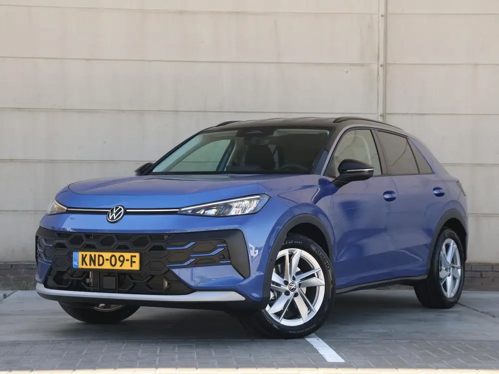 Volkswagen T-Roc Life First Edition 1.5 eTSI 116 PK | Trekha uit 2026