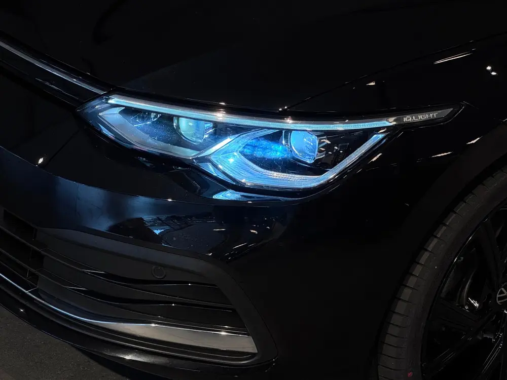 Volkswagen GOLF 1.5 eTSI 150 PK 1st ed. |PANO|MATRIX|MASSAGE uit 2020, foto 19