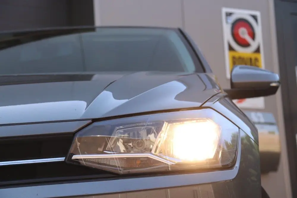 Volkswagen Polo 1.0 TSI Highline, Carplay, Cruise, Navi uit 2021, foto 3