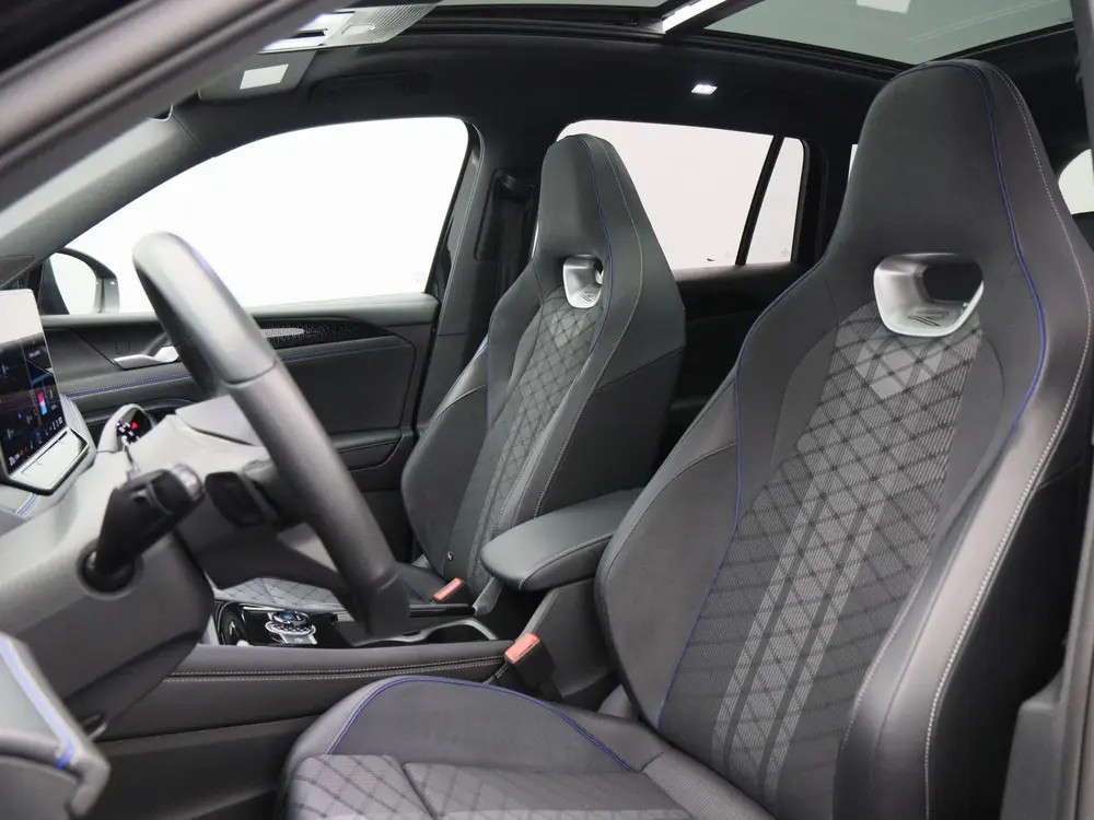 Volkswagen Tiguan 1.5 204 Pk eHybrid R-Line | Black Style | uit 2025, foto 6