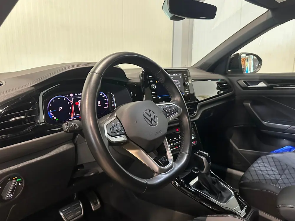 Volkswagen T-Roc 1.5 TSI R-Line Business | CAMERA | IQ DRIVE uit 2024, foto 12