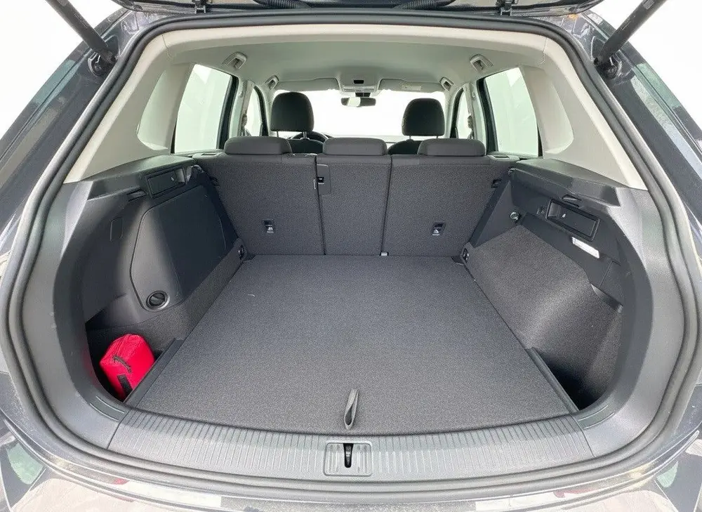Volkswagen Tiguan TSI 245PK eHYBRIDE DSG LIFE VIRTUAL/CAMERA uit 2022, foto 8