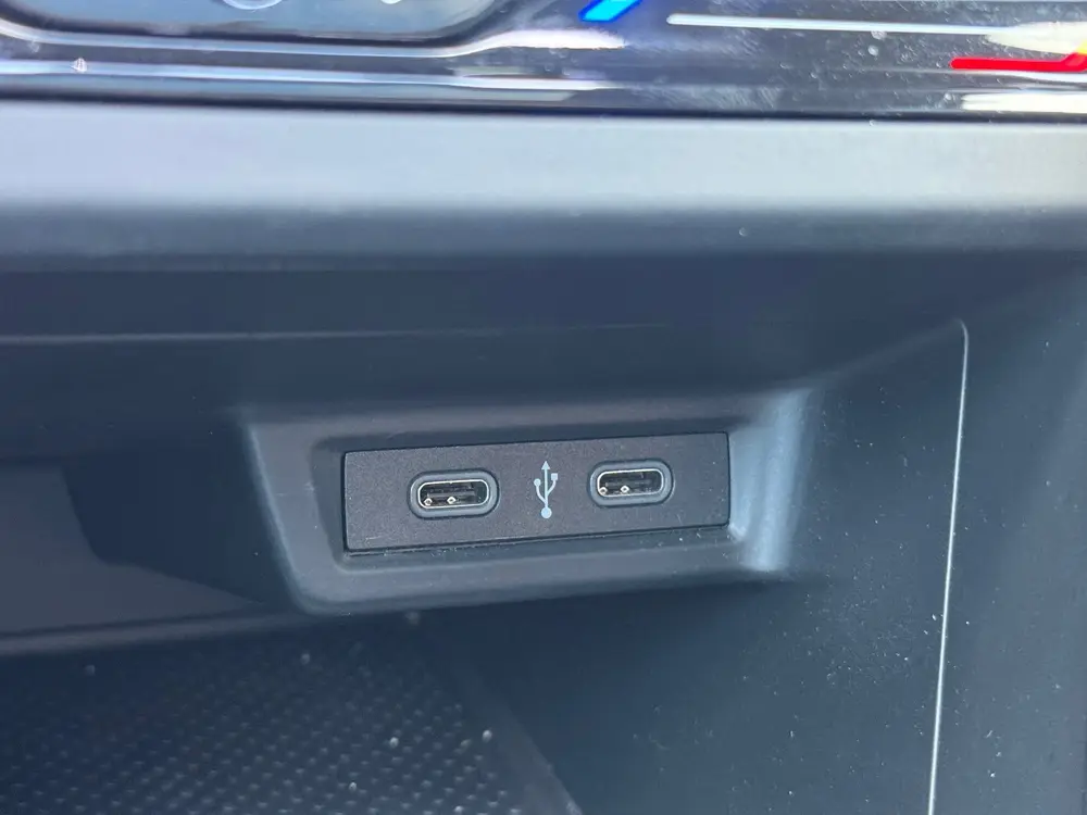 Volkswagen Taigo 1.0 TSI R-Line ACC CAMERA PANO DAK APPLE CA uit 2023, foto 14
