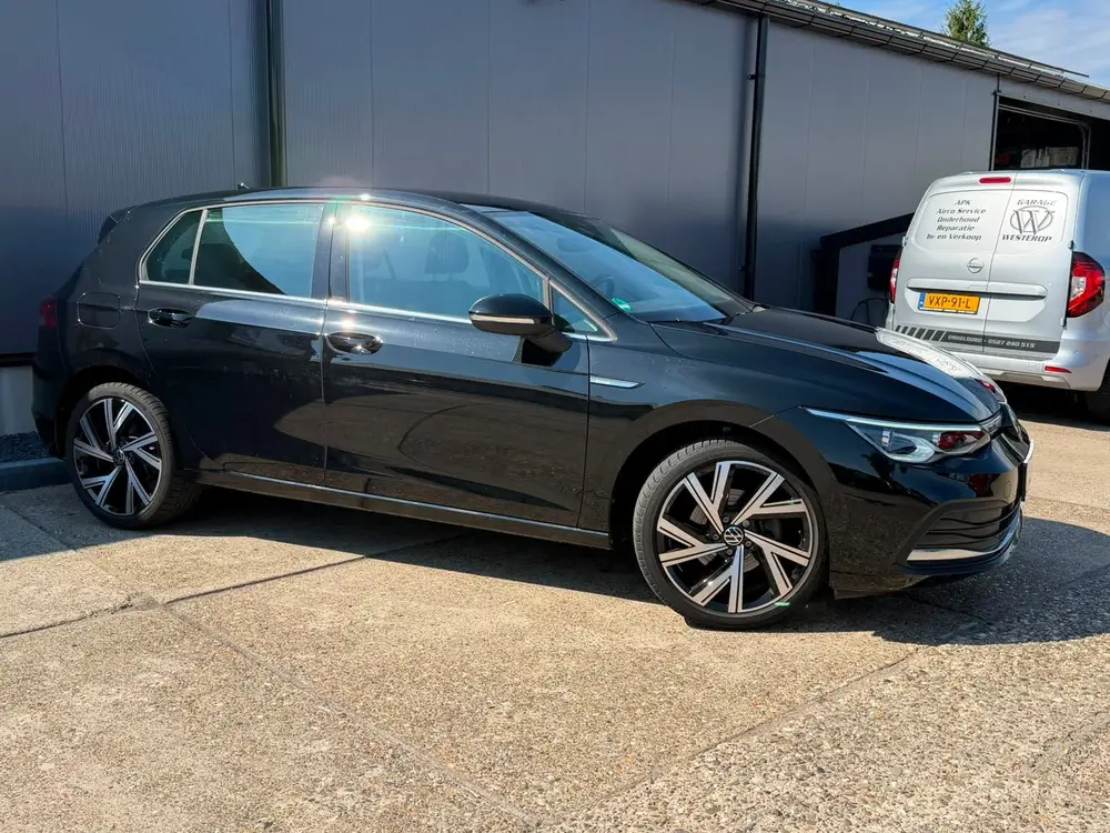 Volkswagen Golf 1.5 TSI STYLE 150PK Business Carplay /massag uit 2024, foto 2