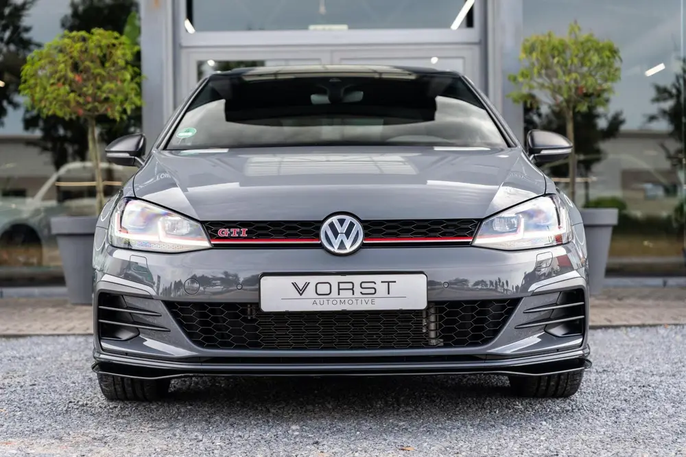 Volkswagen Golf 2.0 TSI GTI TCR Pano Dsg Akrapovic uit 2020, foto 2