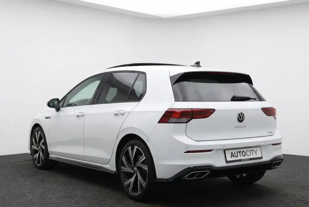 Volkswagen Golf Viii Lim R-Line 1.5 eTSI DSG Pano l Camera uit 2021, foto 3
