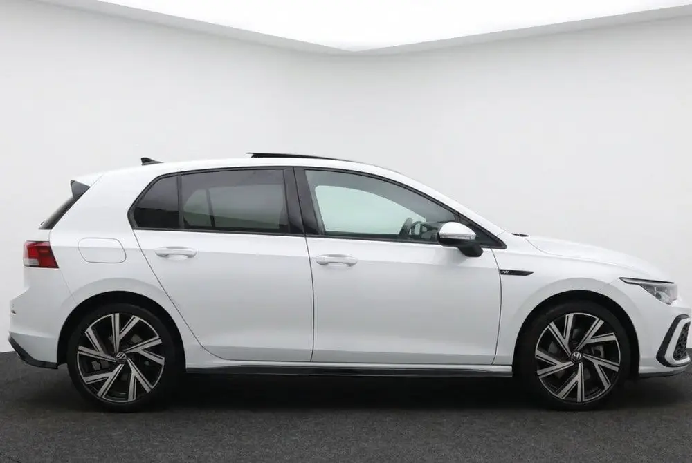 Volkswagen Golf Viii Lim R-Line 1.5 eTSI DSG Pano l Camera uit 2021, foto 6