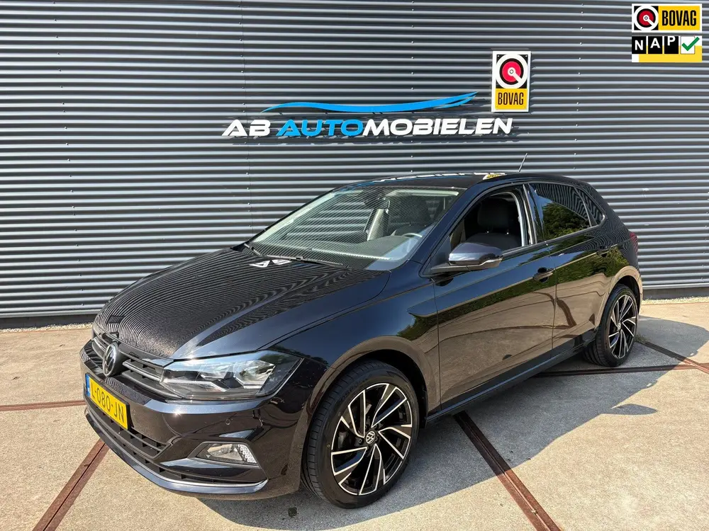Volkswagen Polo 1.0 TSI Comfortline CARPLAY/ NAVI/ PARKEERSE uit 2021