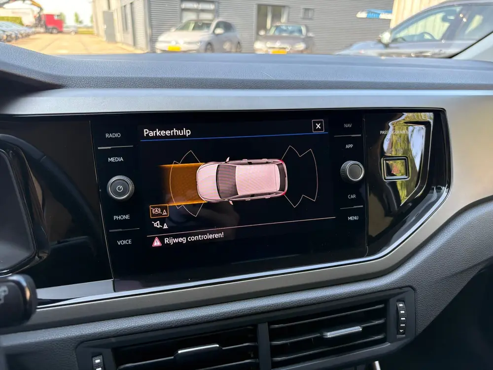 Volkswagen Polo 1.0 TSI Comfortline CARPLAY/ NAVI/ PARKEERSE uit 2021, foto 14