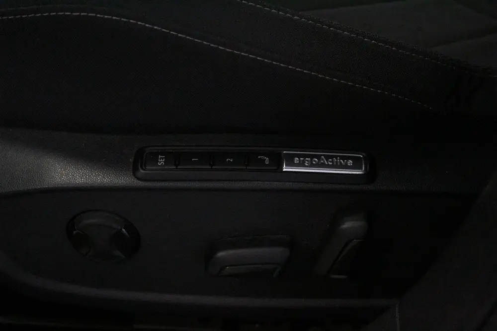 Volkswagen Golf Variant 1.5 eTSI Life Business | AFN-TRHAAK uit 2021, foto 11