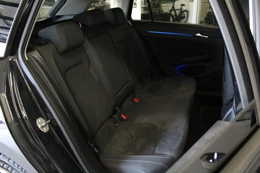 Volkswagen Golf Variant 1.5 eTSI Life Business | AFN-TRHAAK uit 2021, foto 16