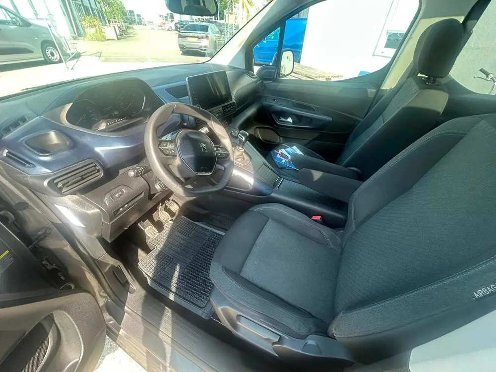 Peugeot Rifter 1.2 Puretech Allure uit 2019, foto 2
