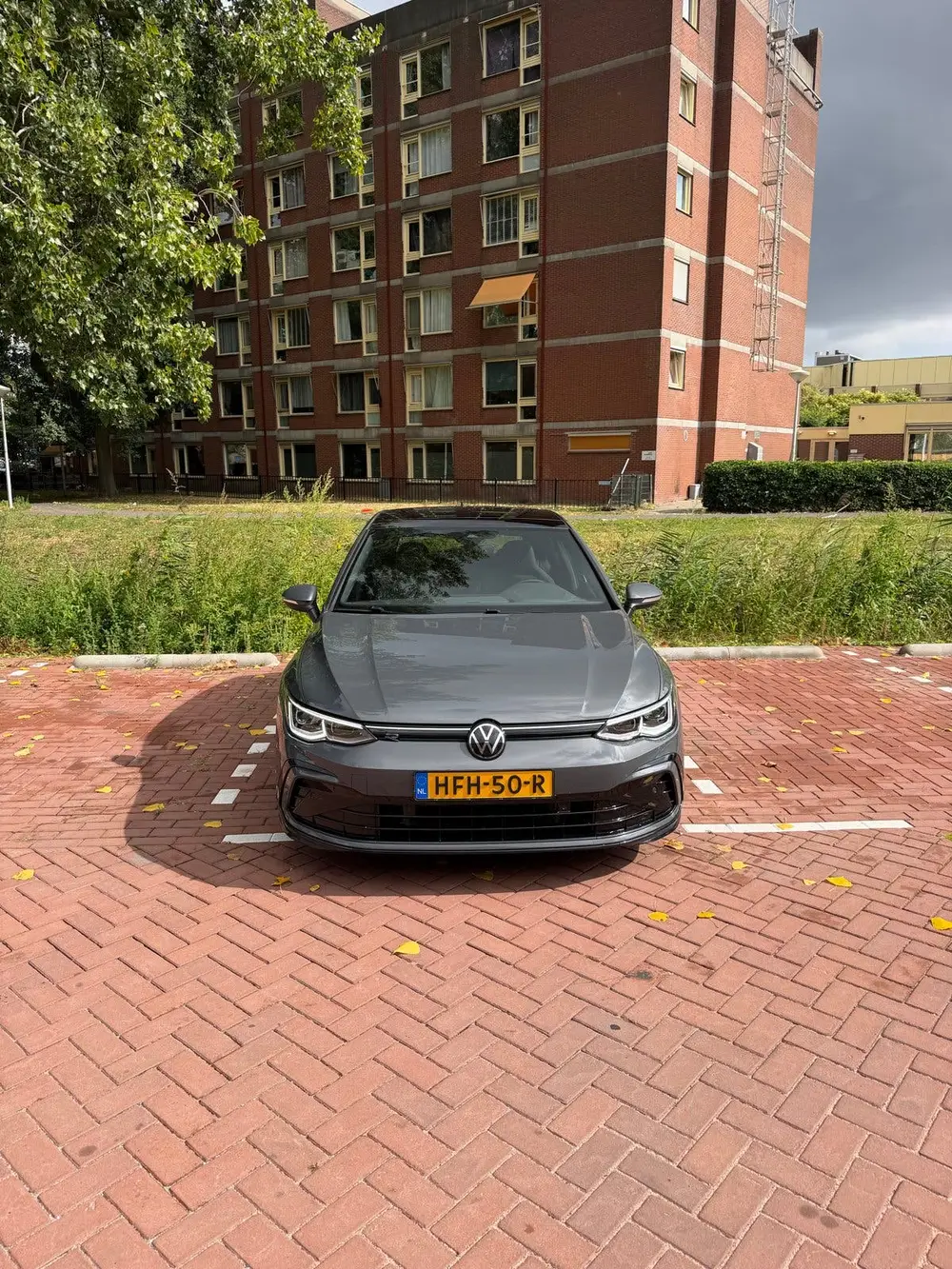 Volkswagen Golf 1.5 Etsi R-Line uit 2022, foto 2