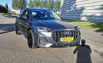 Audi Q3 45 Tfsi e 245pk 2022 Grijs | Pano | Inruil mogelijk uit 2022