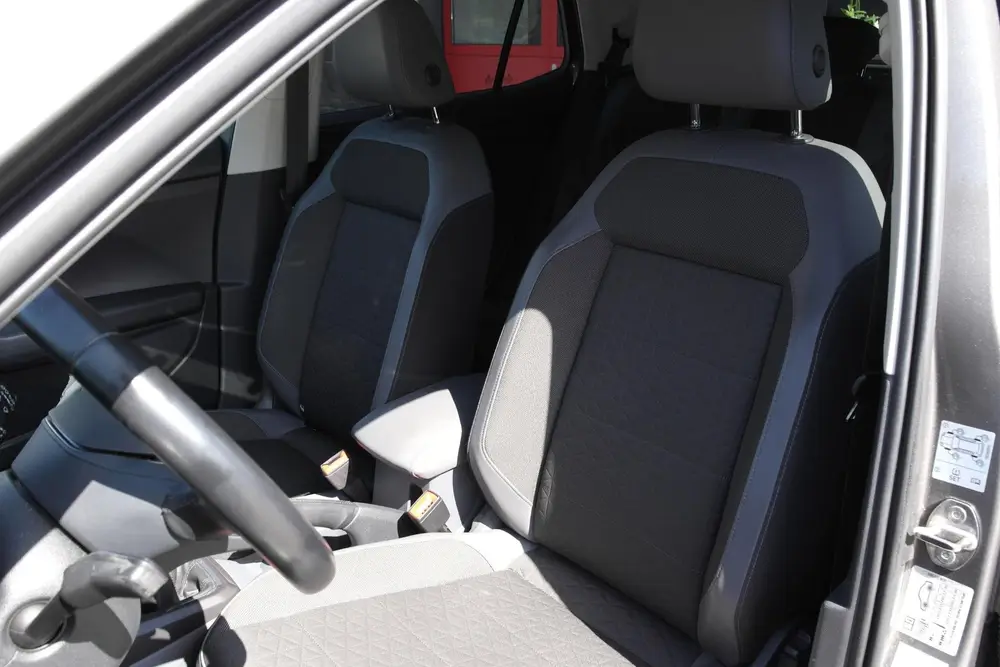 Volkswagen T-Cross 1.0 TSI Style ECC / LM VELGEN / MULTI MED uit 2021, foto 2
