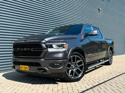 Dodge Ram 1500 5.7 V8 4x4 Crew Cab Laramie | Luchtvering | P uit 2021