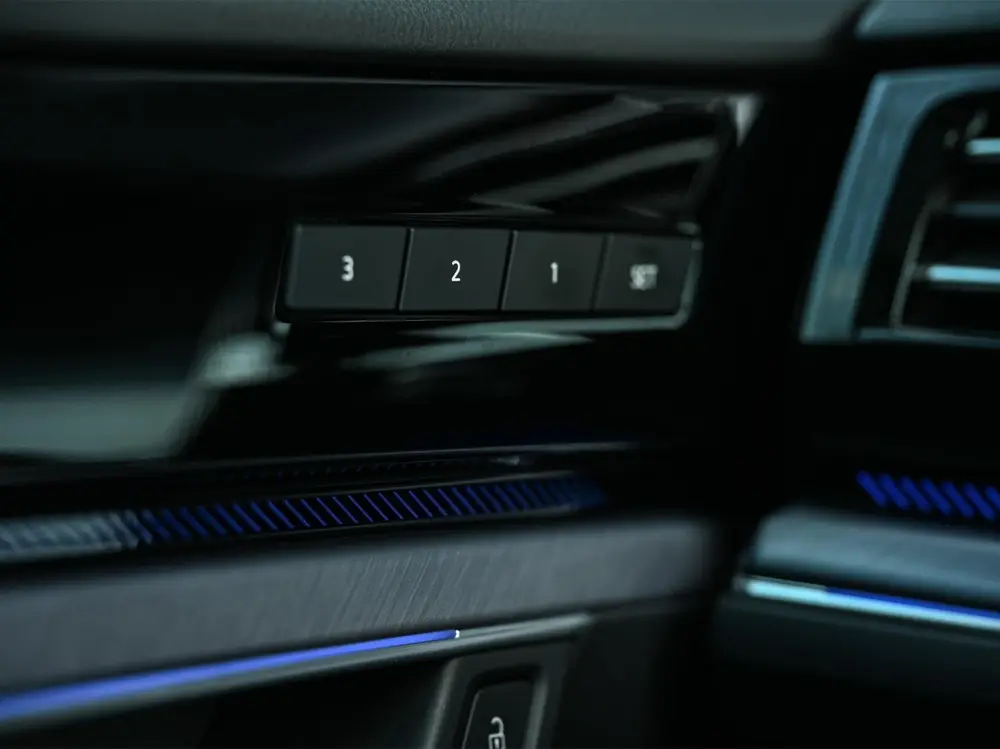 Volkswagen Touareg 3.0 TSi eHybrid 4MOTION R | 462PK | Panor uit 2023, foto 13