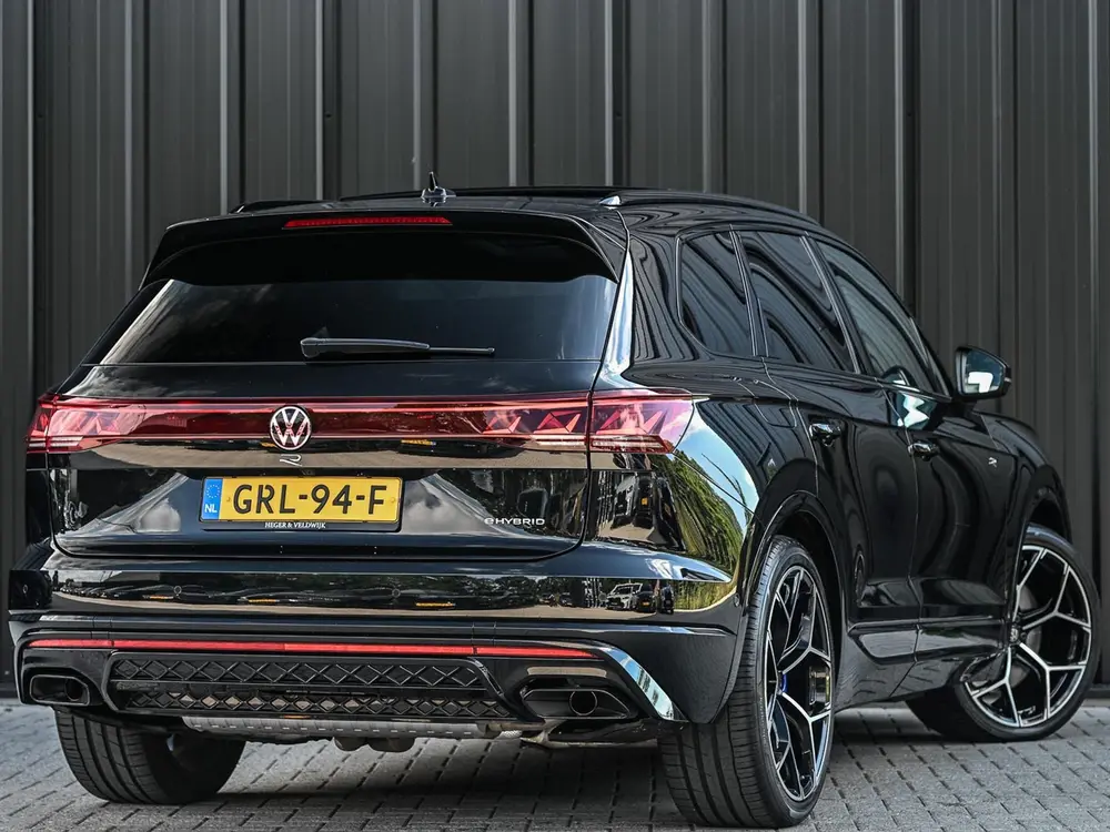 Volkswagen Touareg 3.0 TSi eHybrid 4MOTION R | 462PK | Panor uit 2023, foto 9