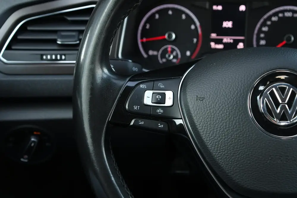Volkswagen T-Roc 1.0 TSI Style Business uit 2020, foto 14