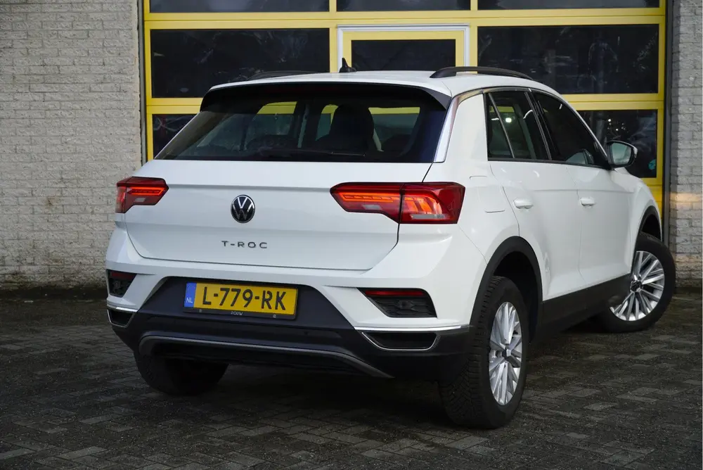 Volkswagen T-Roc 1.5 TSI 150PK! Style BJ2021 Lmv 16" | Led | uit 2021, foto 6