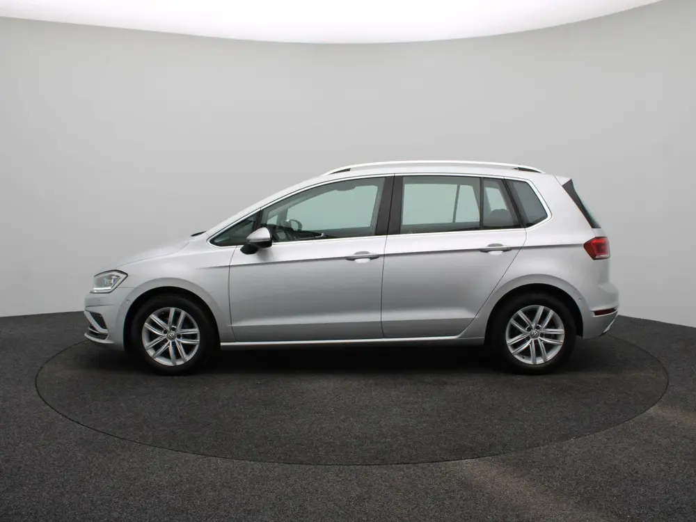 Volkswagen Golf Sportsvan 1.0 TSI Highline Edition | Navigat uit 2019, foto 4