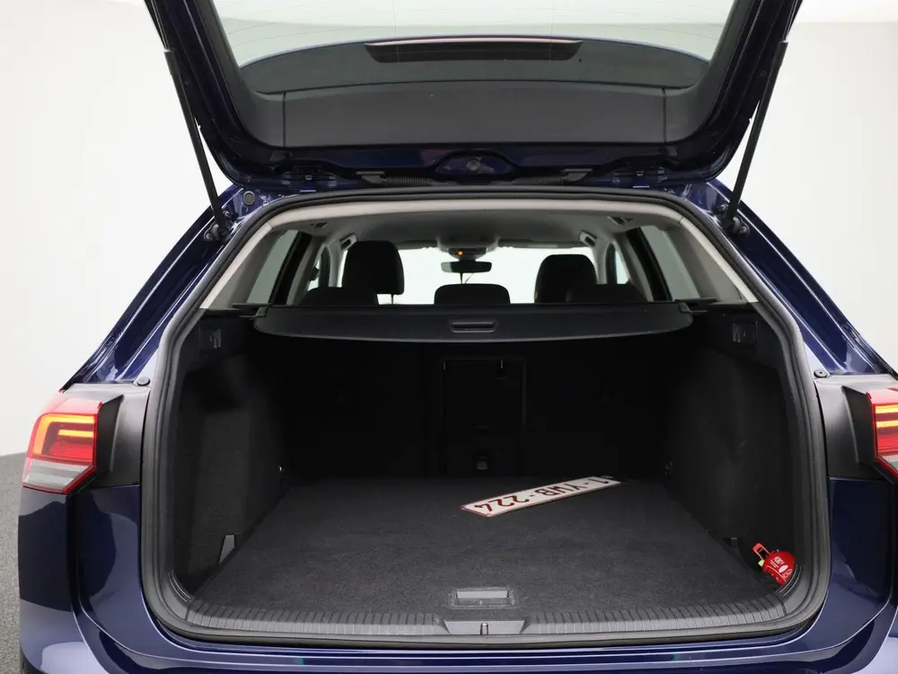 Volkswagen Golf Variant 2.0 TDI Life | NAVIGATIE | CAMERA | uit 2021, foto 14