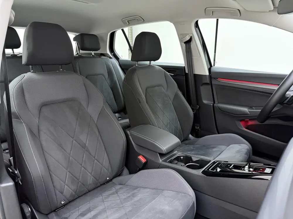 Volkswagen Golf 1.4 eHybrid Style WORDT VERWACHT uit 2023, foto 10
