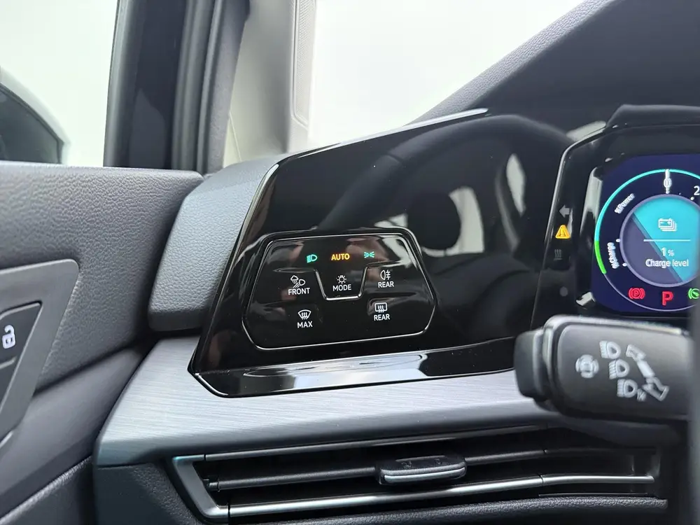 Volkswagen Golf 1.4 eHybrid Style | Apple Carplay / Android uit 2023, foto 18
