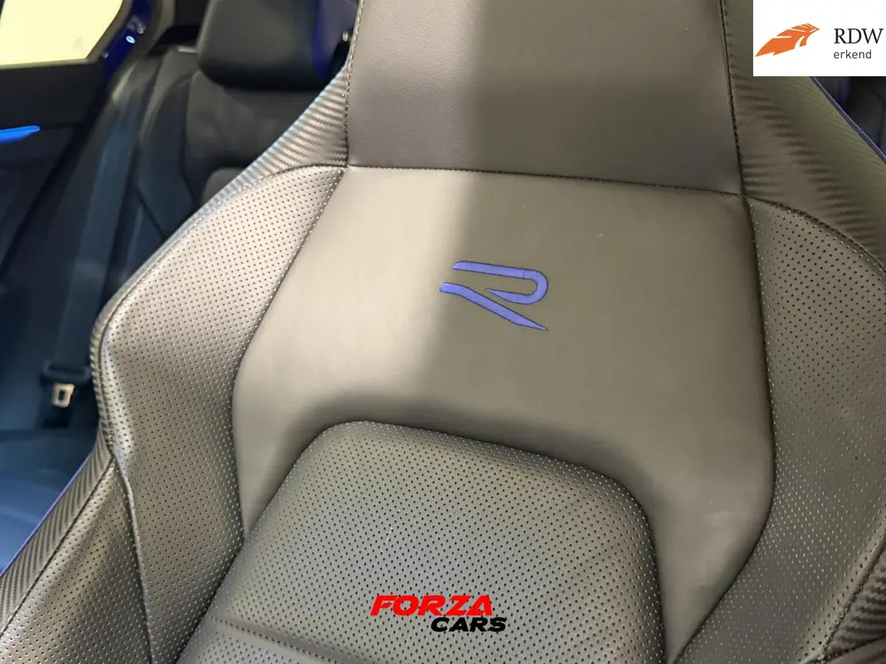 Volkswagen Golf 2.0 TSI R 4Motion PANO | IQ | AKRA | VOL uit 2021, foto 14