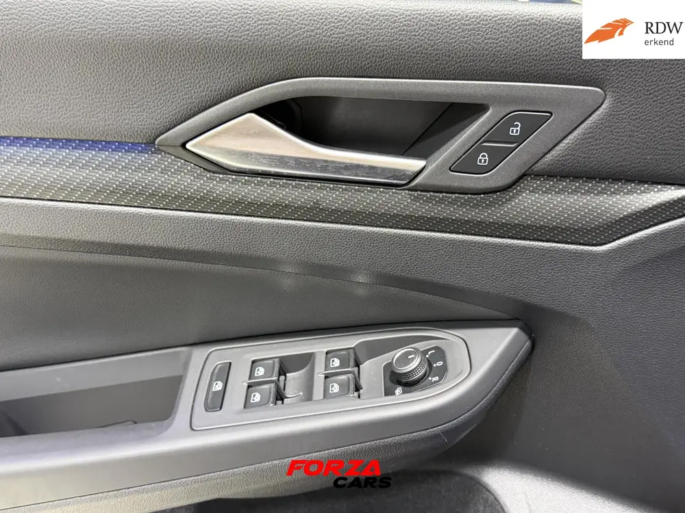 Volkswagen Golf 2.0 TSI R 4Motion PANO | IQ | AKRA | VOL uit 2021, foto 15