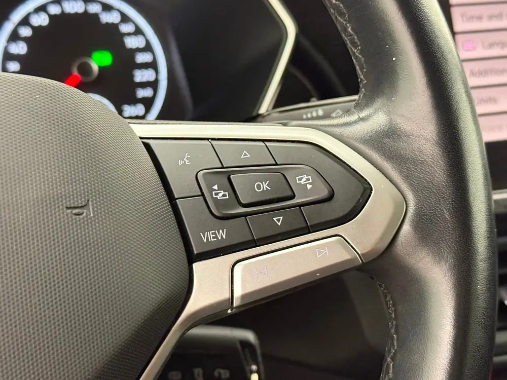Volkswagen T-Cross 1.5 Style Automaat | Adaptive cruise | St uit 2021, foto 17