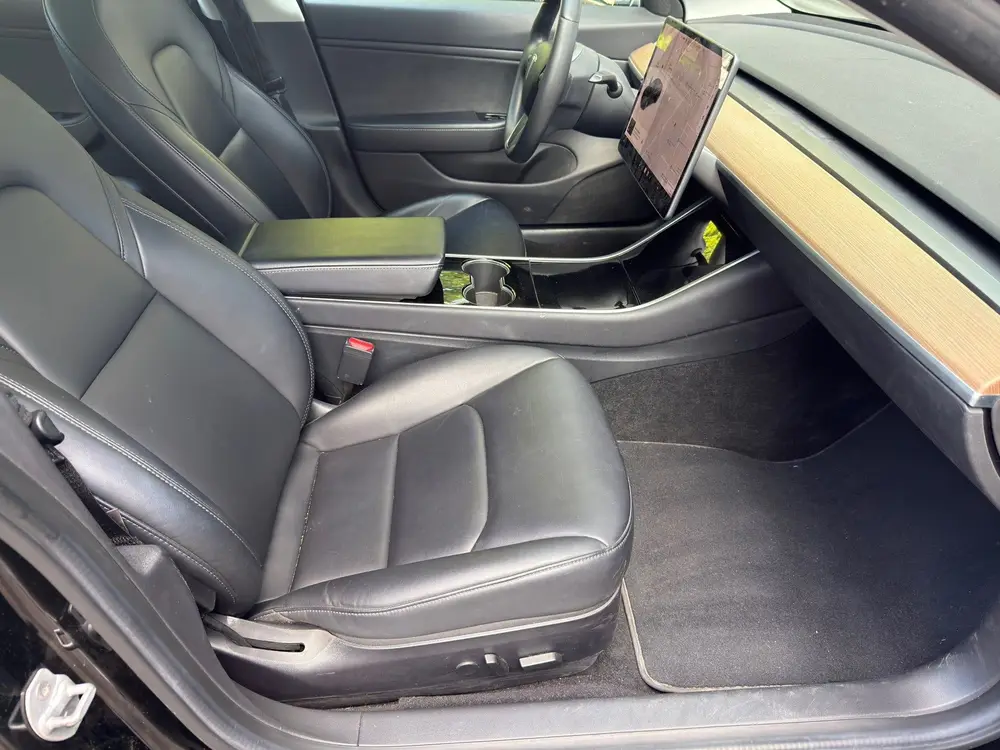 Tesla Model 3 Dual Long Range AWD 75 kWh 84,3 SOH l Pano l L uit 2019, foto 9