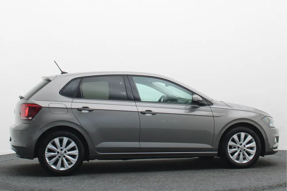 Volkswagen Polo 1.0 TSI Highline Climate, Apple Carplay, ACC uit 2020, foto 8
