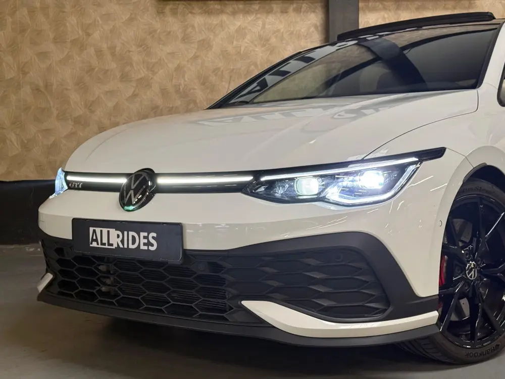 Volkswagen GOLF 2.0 TSI GTI CLUBSPORT | Pano | Stoel/Stuurve uit 2022, foto 3