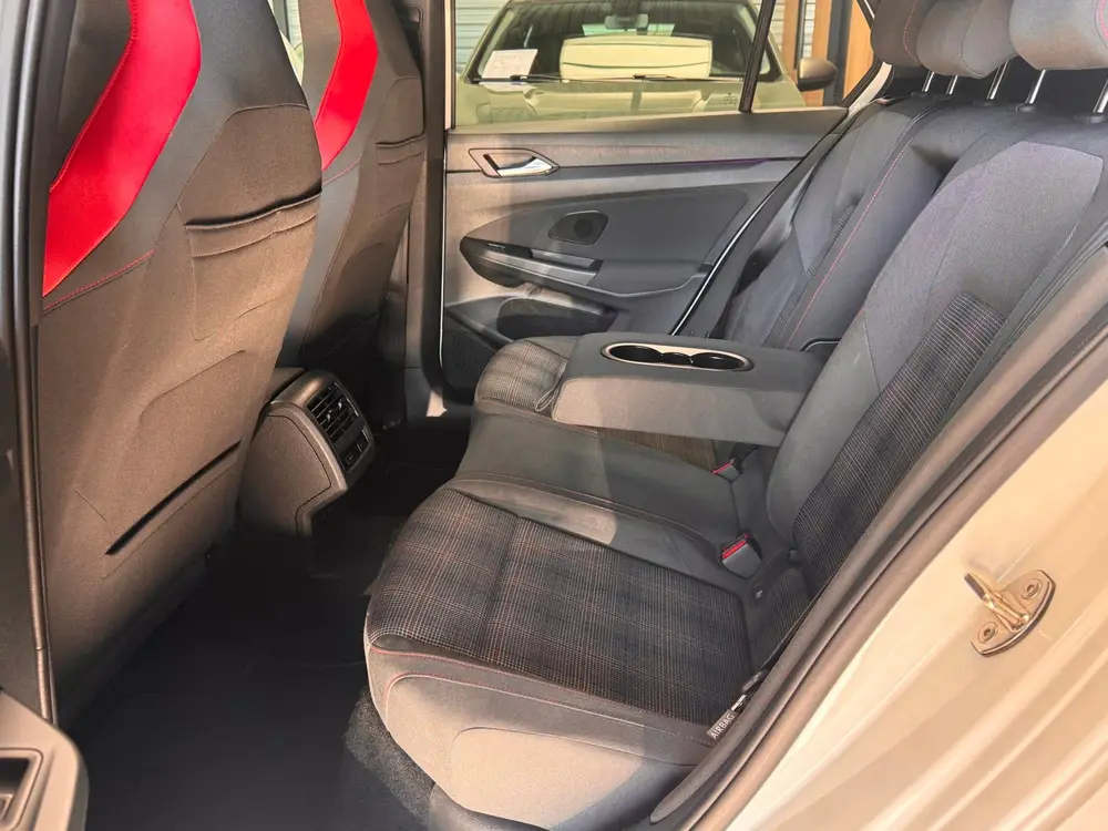Volkswagen Golf 2.0 TSI GTI Automaat Pano|HUD|IQlight|Camera uit 2021, foto 9