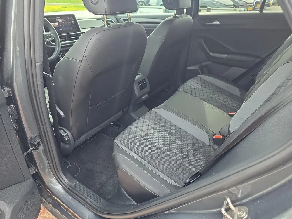 Volkswagen T-Roc 1.5 TSI R-Line Edition | 150Pk | Automaat | uit 2025, foto 7