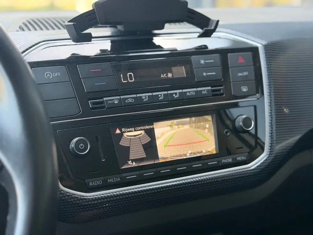 Volkswagen Up! up 1.0 60PK 4D BMT 2020 Wit uit 2020, foto 8