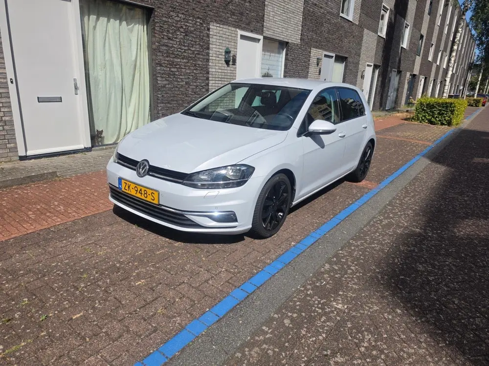 Volkswagen Golf VII Golf 1.0 TSI 115pk 7-DSG 2019 Wit uit 2019