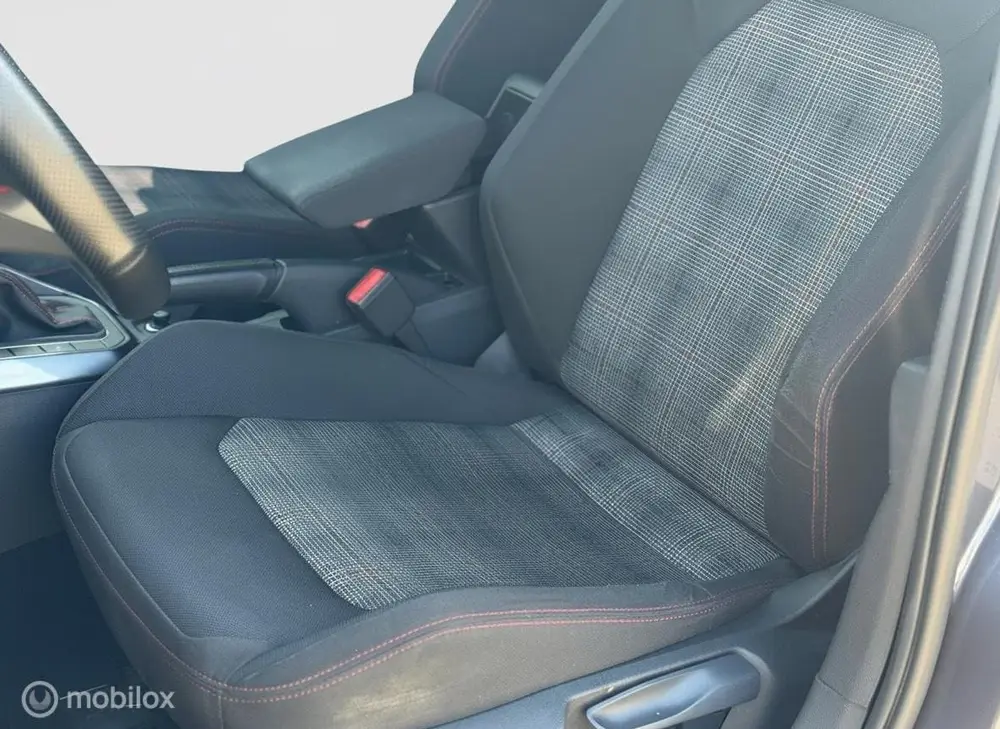Volkswagen Polo 2.0 TSI GTI PANO|BEATS|KEYLESS|IQLIGHT|ACC| uit 2023, foto 13
