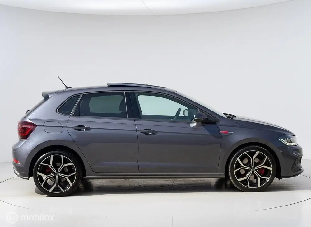 Volkswagen Polo 2.0 TSI GTI PANO|BEATS|KEYLESS|IQLIGHT|ACC| uit 2023, foto 6