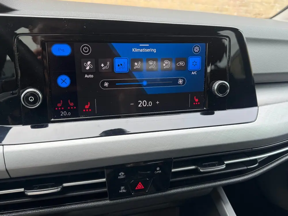 Volkswagen Golf 1.5 TSI 130pk 2020 / Digitaal Dashboard uit 2020, foto 9